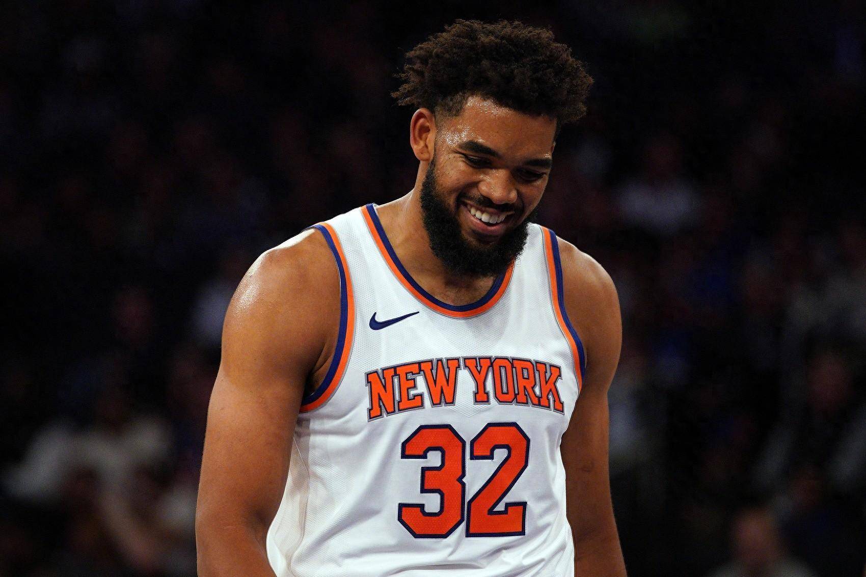 灰狼队前锋卡尔-安东尼-唐斯因伤报销本赛季的简单介绍