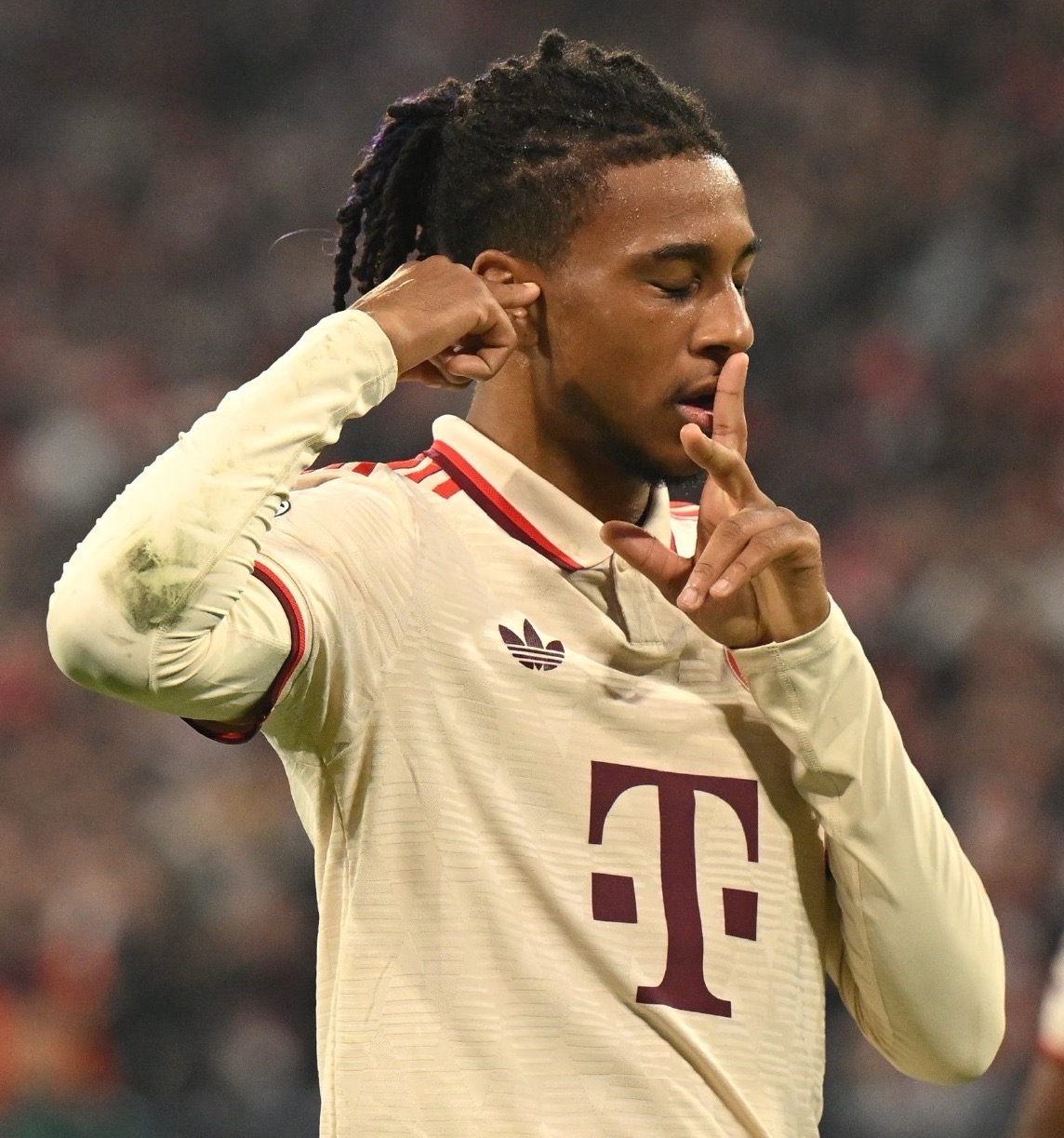 奥地利选手奋勇争先，一骑绝尘的简单介绍