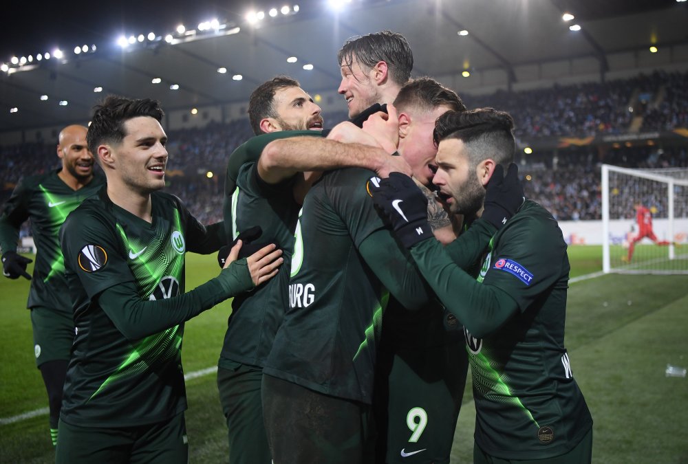 关于西班牙横扫中国：欧洲劲旅缔造历史佳绩的信息