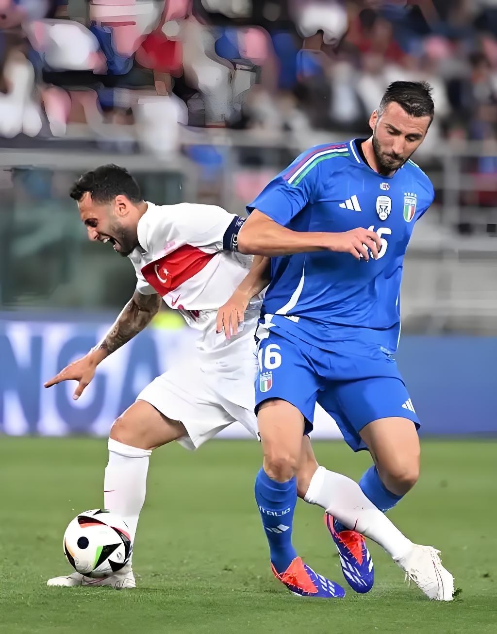 关于沃尔夫斯堡客场战平柏林赫塔，保持不败纪录的信息