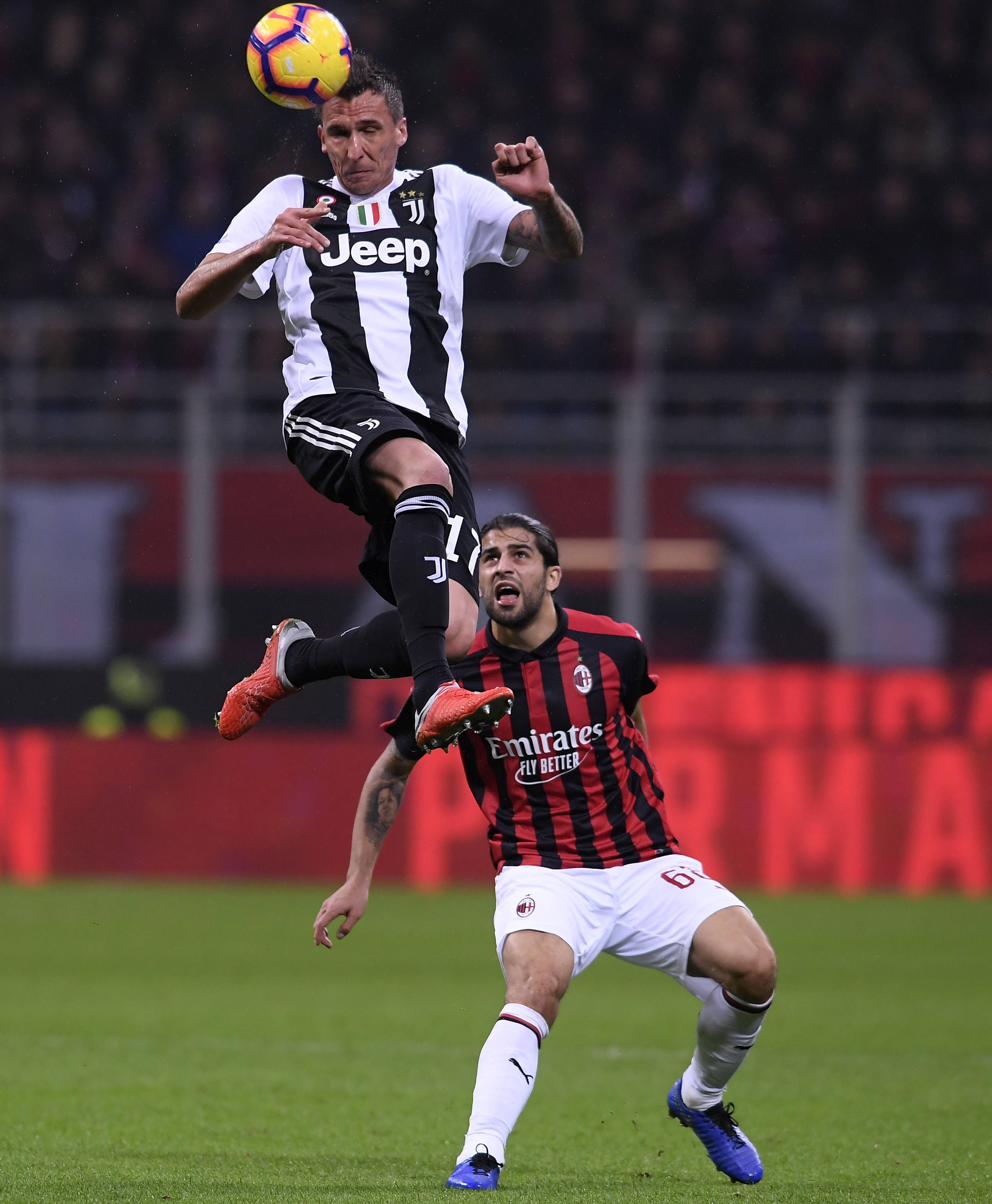 尤文图斯客场不敌巴塞罗那，提前告别欧洲赛场