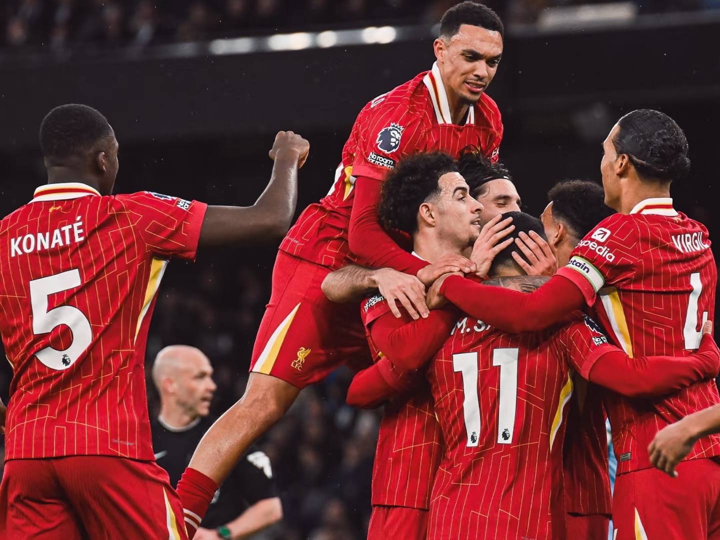 利物浦历史性逆转，杀入欧冠决赛