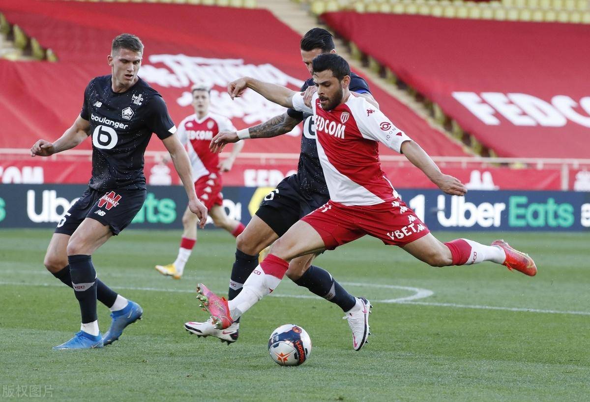 里尔主场对阵尼姆,实力碰撞的对抗即将上演 里尔主场对阵尼姆,实力碰撞的对抗即将上演