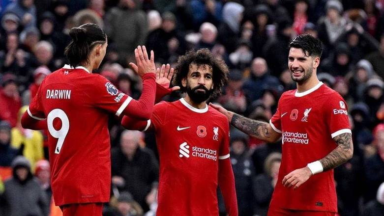 包含利物浦客场碾压南安普顿:强势夺冠的词条 包含利物浦客场碾压南安普顿:强势夺冠的词条