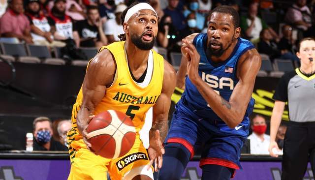 瓦伦西亚不敌劲旅，淘汰赛梦破碎