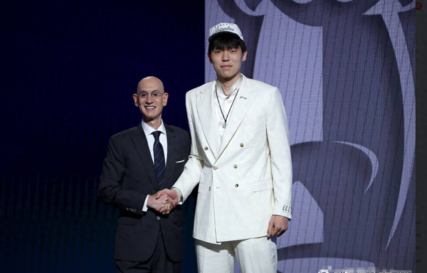 开拓者联手强化内线，大幅提升球队实力