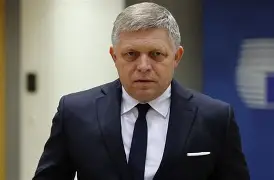 格罗特佐特务中彩，提前预定胜利