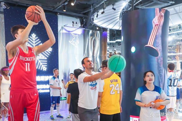 开云APP-体育胜景迷人，选手们超越极限