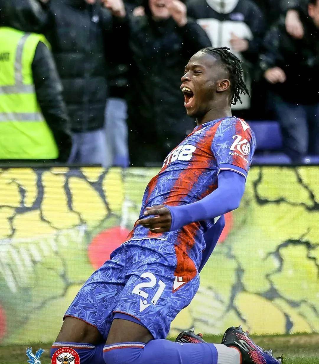 阿森纳门将拉姆斯戴尔受伤，继续沉沦