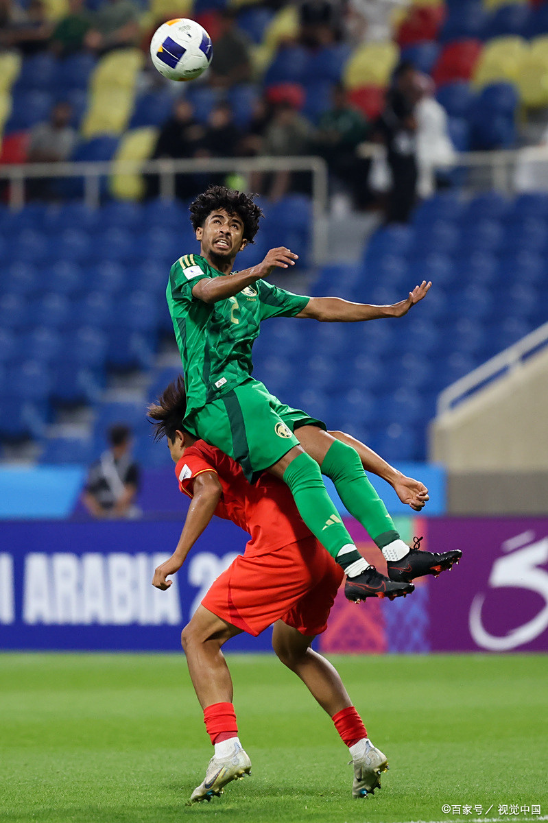 开云体育下载-灰熊队球员因伤休战至季后赛