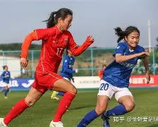 阿拉斯加之巅，女足队员斗志胜千军