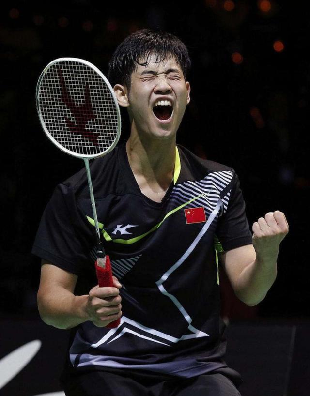 包含华斯考特城战胜强敌，喜获一场胜利的词条