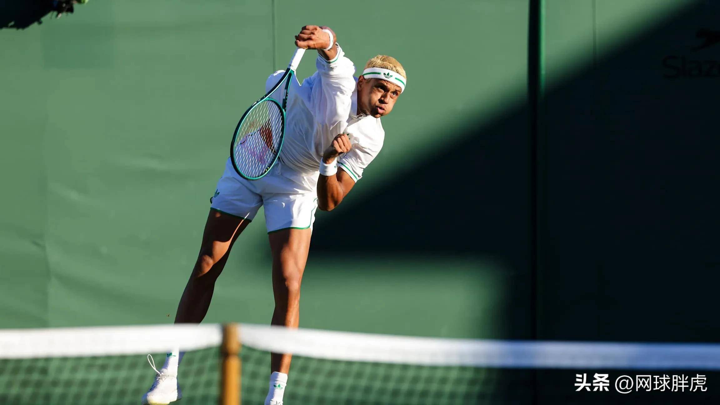 球员个人技术大放异彩,成为焦点的简单介绍 球员个人技术大放异彩,成为焦点的简单介绍