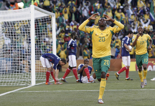 南非男子篮球队赢得胜利，晋级下一轮的简单介绍