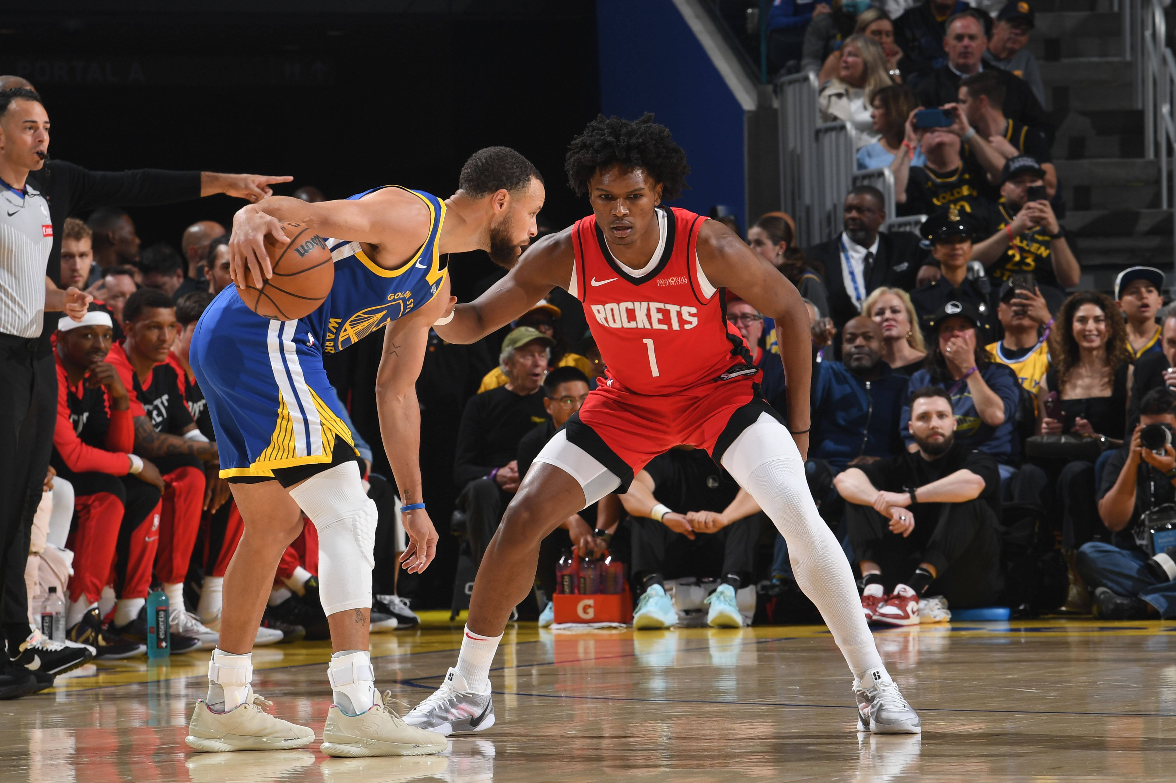 开云体育APP下载-包含勇士之争！新赛季的格局将有何变化？的词条