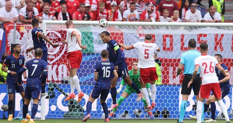 关于首次参赛列国加油助威，欧预赛小组出线形势悬念重重的信息