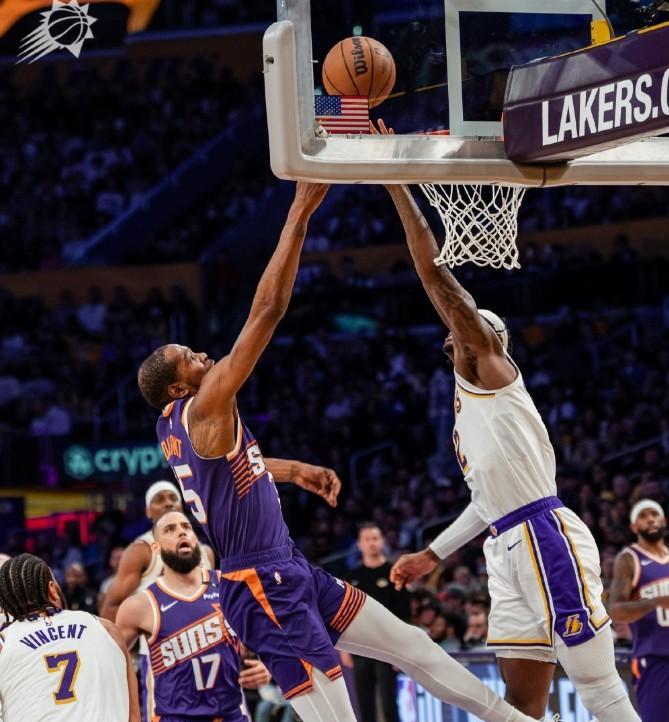 克罗托内主场大胜，终结连败颓势