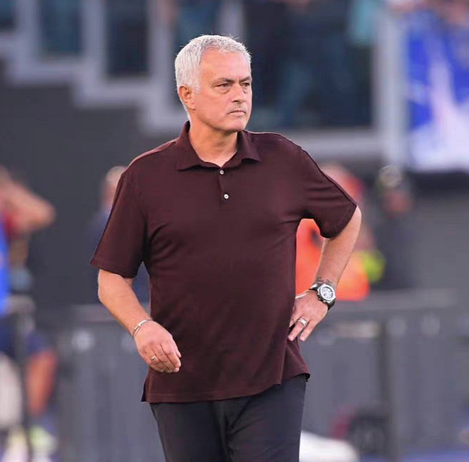 厄普顿在众如其愿的情况下赢得比赛！