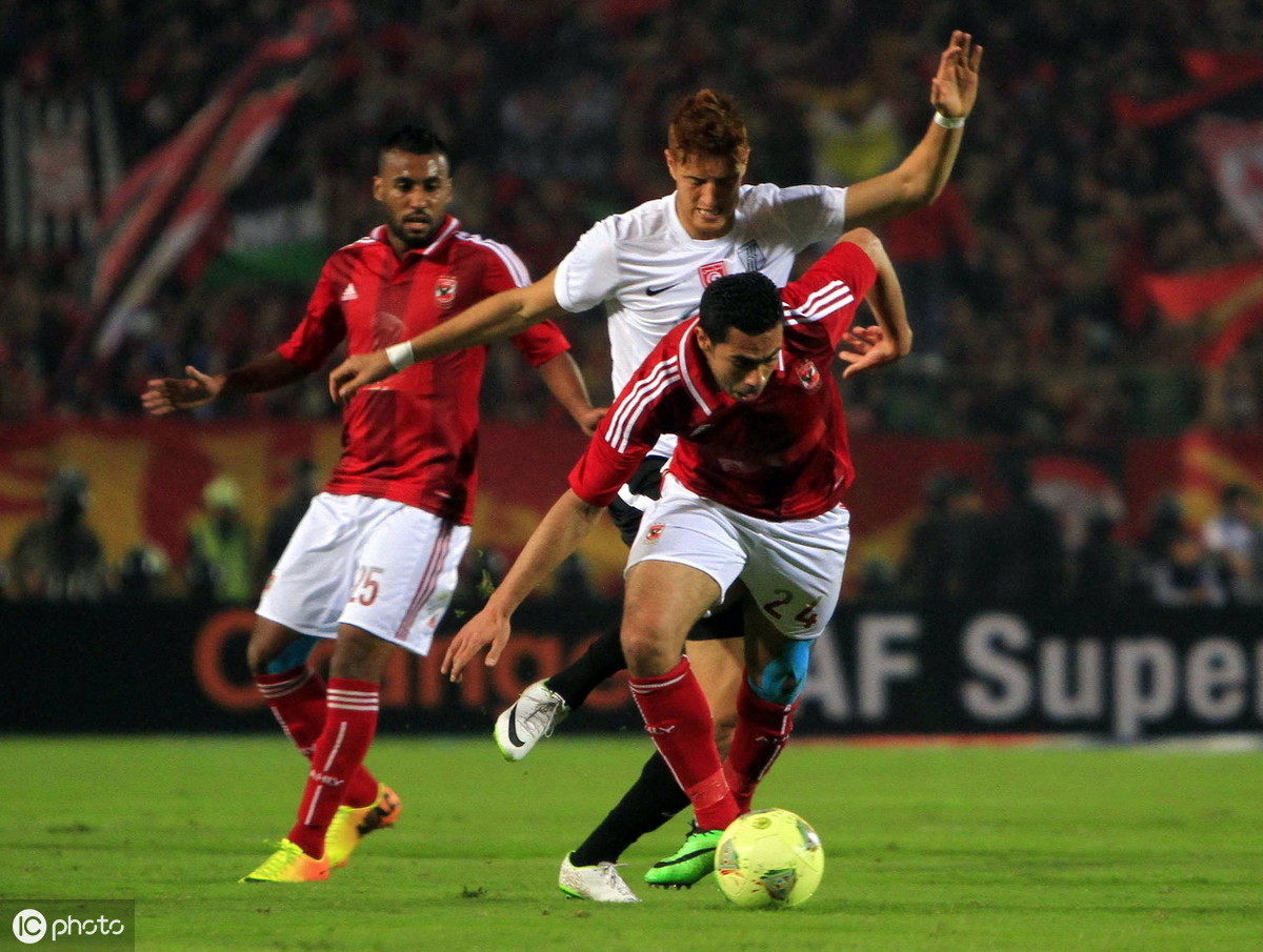 阿赫利特在主场击败亚眠，士气高涨