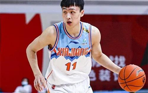 新晋黑马挑战传统强队，胜算几何？