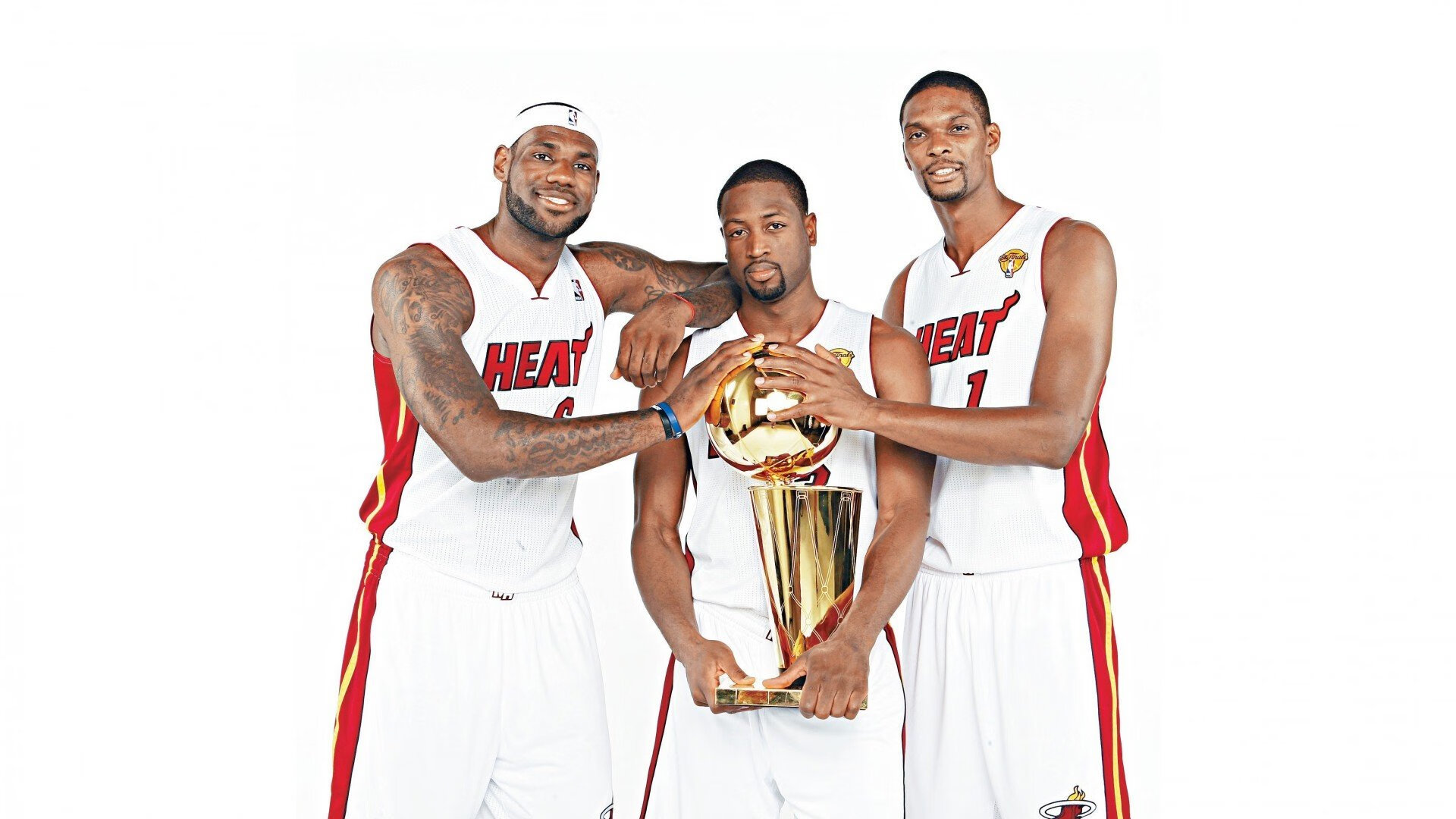 宿敌交锋重现，克罗地亚强行终结洪都拉斯，克瓦拉茨赫利亚一锤定音