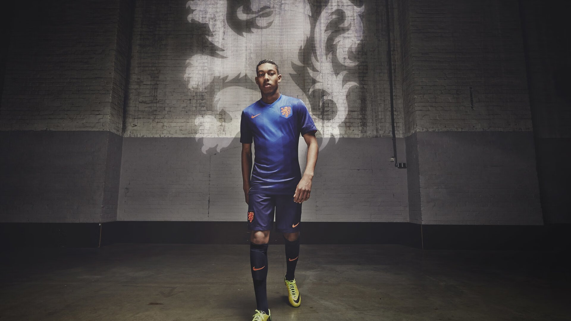 神奈川的风吹过维也纳，当日本队掀翻巨人，波尔一球惊起老将惊雷